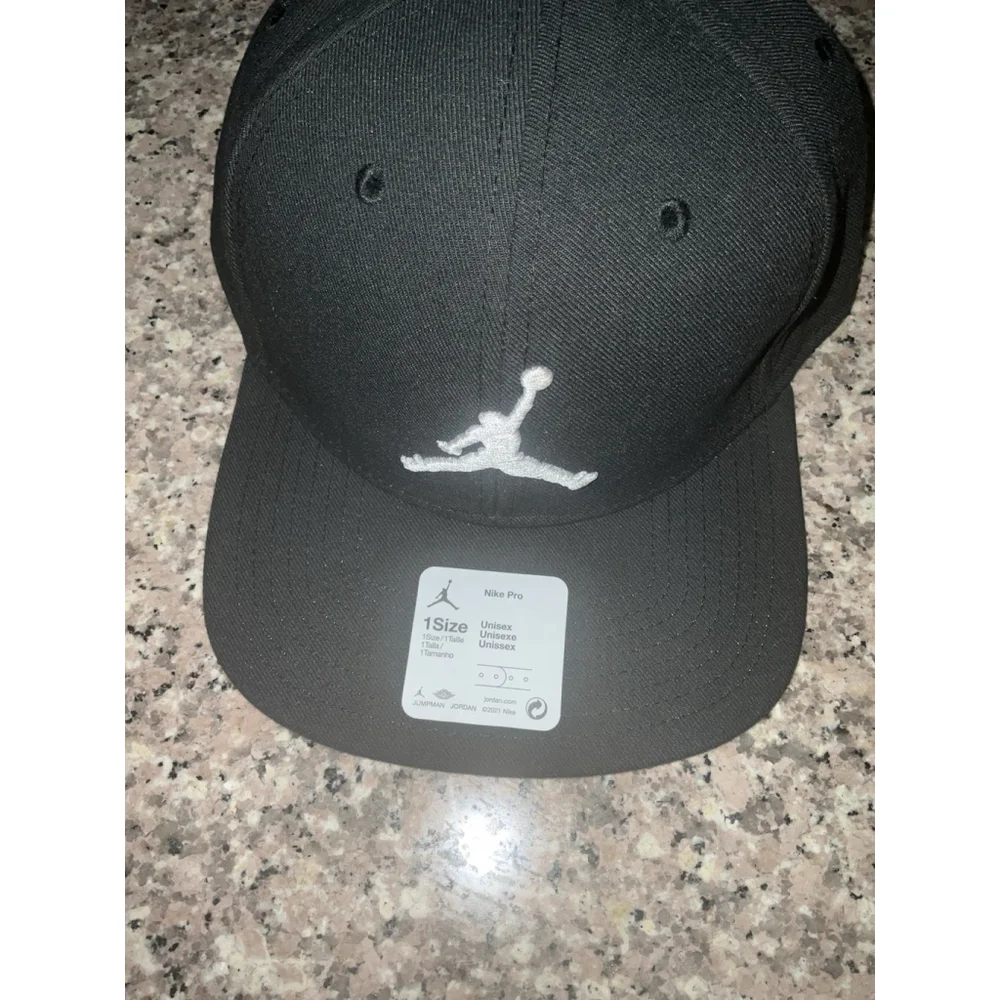 Air Jordan Hat Mens Jumpman Pro Snapback Embroidered Logo Black White